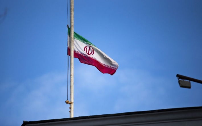 США намагатимуться зірвати постачання зброї з Ірану до Росії - Bloomberg