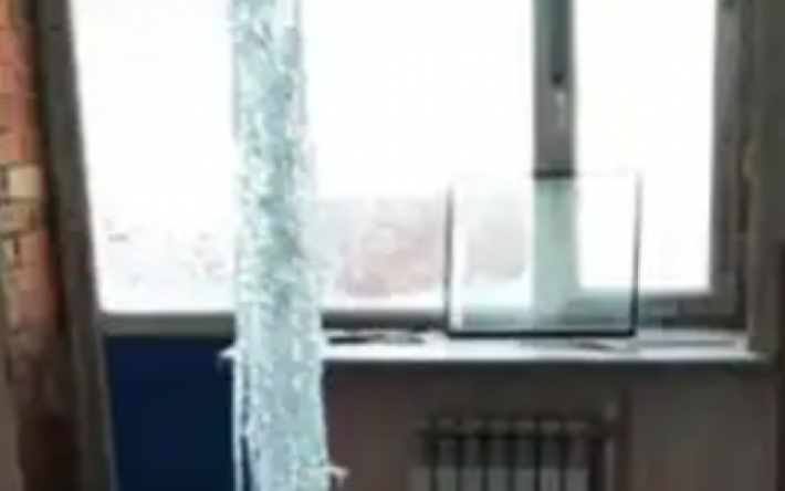 В Казахстане из-за проблем с отоплением квартиры изнутри покрылись льдом (видео)