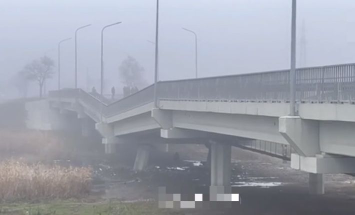 Стало известно, какие повреждения получил автомобильный мост под Мелитополем (видео)
