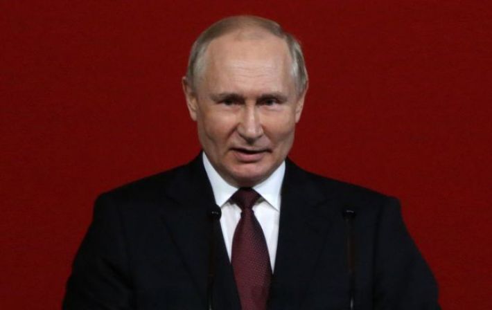 Выжидает время? Путин отложил еще одно традиционное мероприятие со своим участием