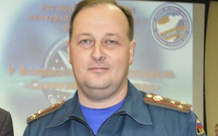 Громадная сосулька тяжело ранила российского генерала в Москве: видео