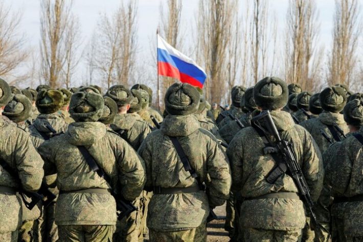 Оккупанты прижаты к Азовскому морю и готовятся к обороне – полковник ВСУ
