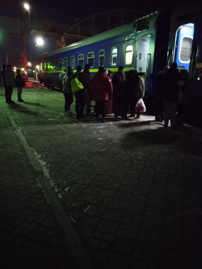 В Мелитополе пассажиры жалуются на киевский поезд (фото)