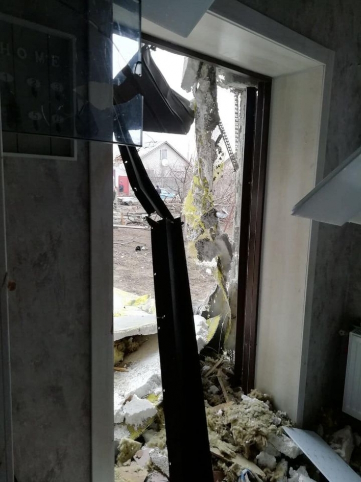 Прилетела ракета - в Мелитополе семья осталась без крыши над головой (фото)