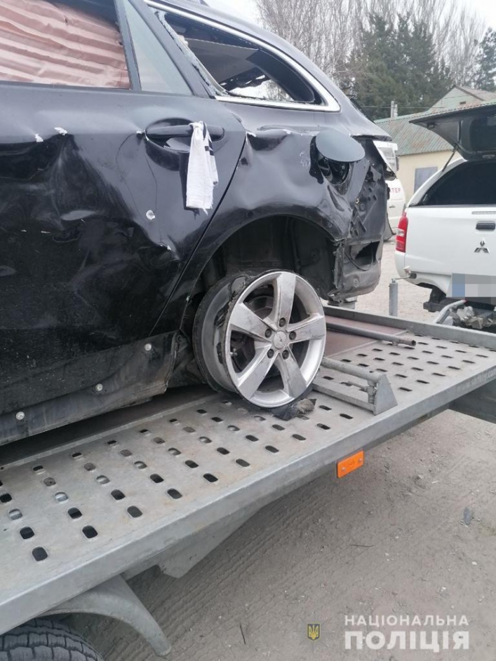 Появились фото автомобиля, который попал под вражеский обстрел при эвакуации из Мелитополя 2