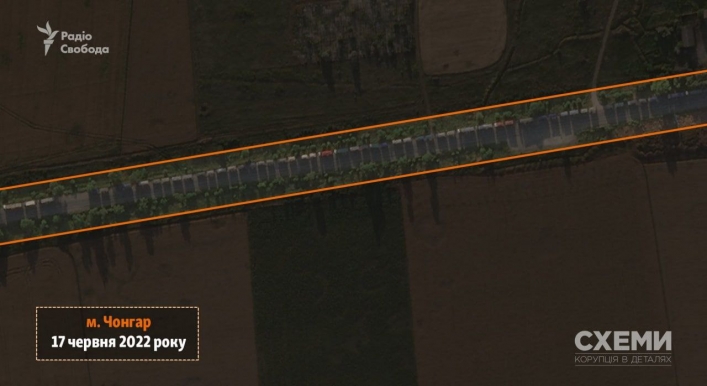 Колонны грузовиков с краденым в Мелитополе зерном видно даже из космоса 2
