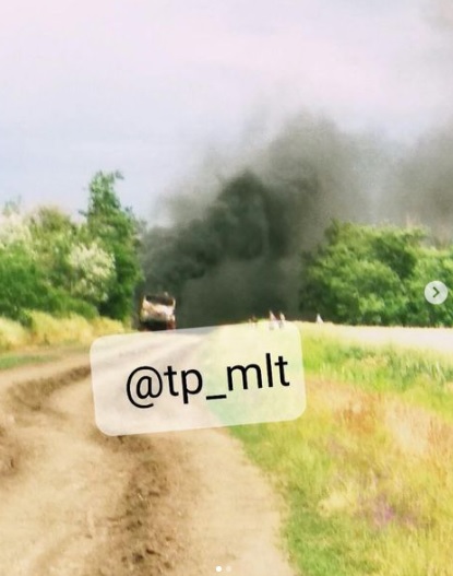 В Мелитопольском районе фермеры обнаружили горящий бензовоз оккупантов (фото)
