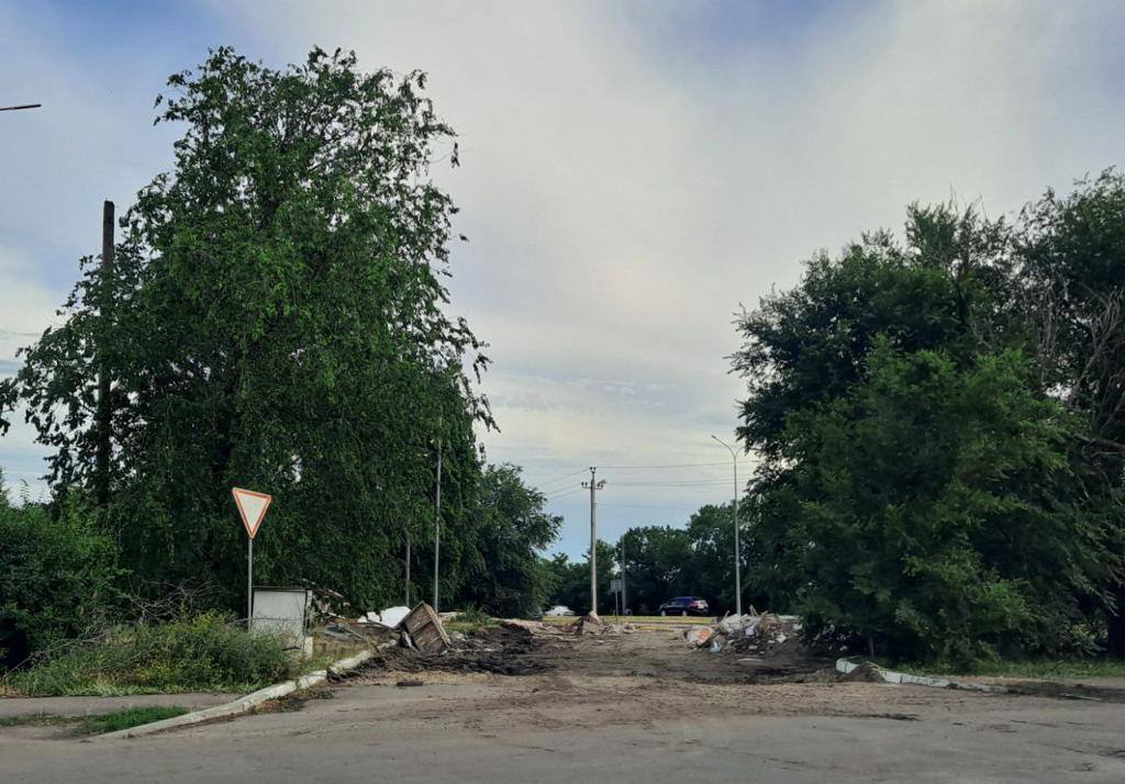 В городе Бердянск сровняли с землей заправку 