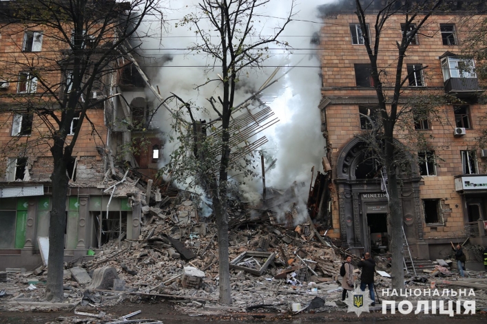 В полиции рассказали о последствиях вражеской атаки на Запорожье 2