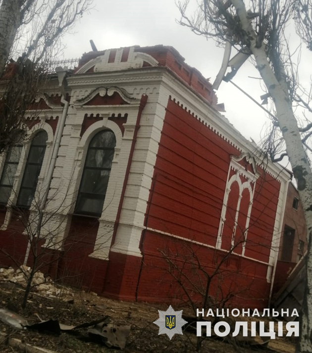 оккупанты уничтожили гимназию и убили женщину в Запорожской области