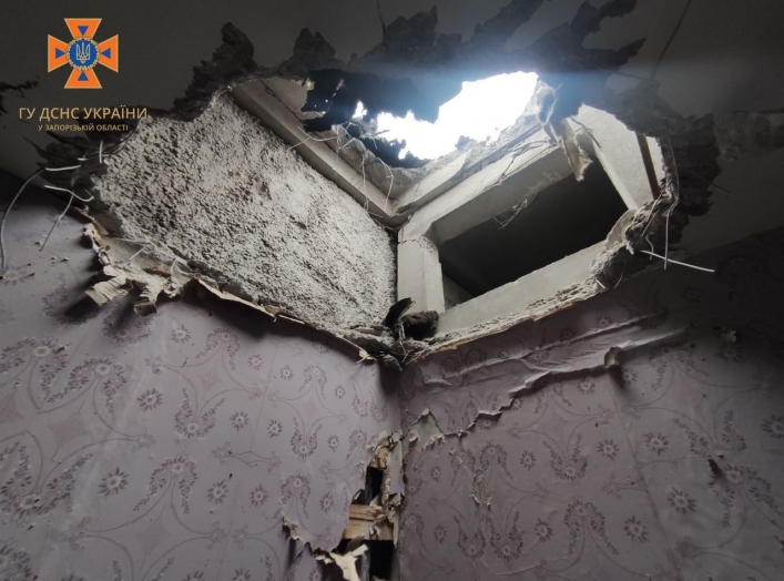 В Запорожской области ракеты попали в дома - перекрытия едва не обрушились на жильцов