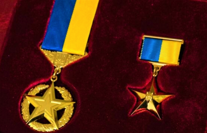 Награжден Золотой Звездой: Президент отметил Героя Украины из запорожского подразделения (фото)