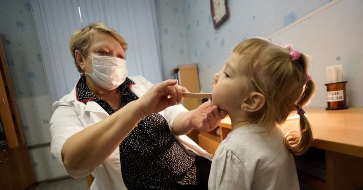 В Мелитополе "гуляет" вирус - семейные врачи не могут определить болезнь