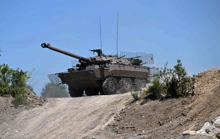 Украина получит французские легкие танки AMX-10RC. Что о них известно