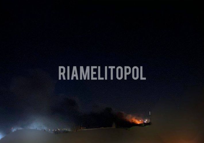 В Мелитополе ночью были мощные взрывы – проявились подробности (фото, видео)