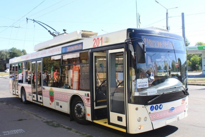 Появился график работы общественного транспорта в Запорожье на девятое января