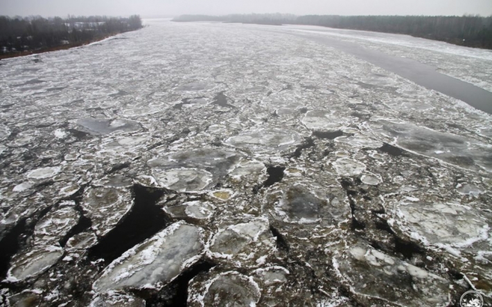 В Чернобыльской зоне опасно для Киева стремительно поднялся уровень воды в реке: фото