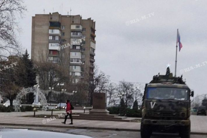 Гауляйтеры Мелитополя заявляют, что демонтаж памятника Шевченко - это была "воля самих мелитопольцев" (фото)