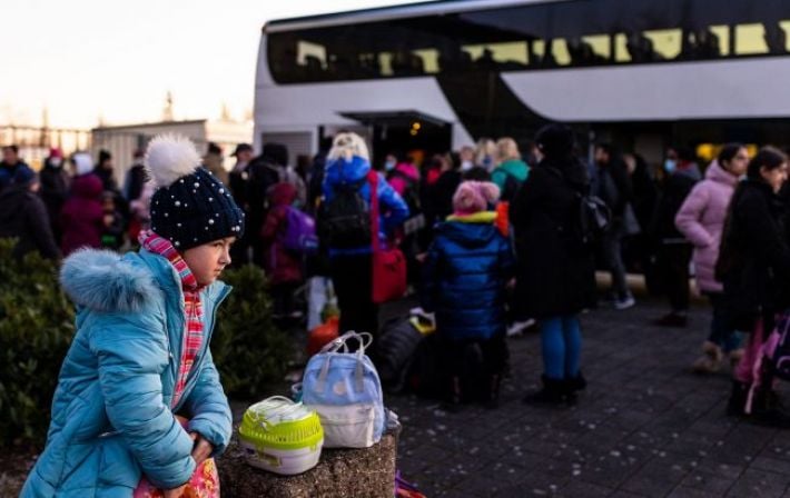 В Австрії українських підлітків вивезли до РФ нібито на зустріч з батьками