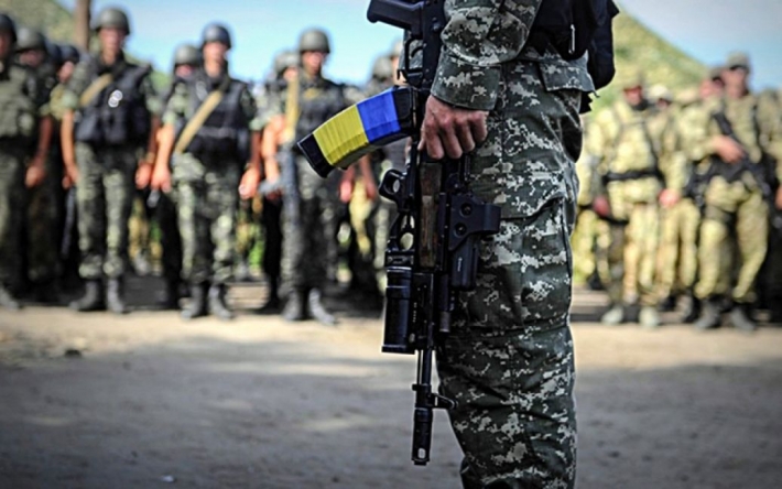 Жесткое задержание мужчины во время вручения повестки в Одессе: назначена служебная проверка (видео)