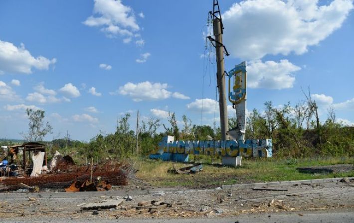 РФ відправляє у Луганську область чиновників, бо не довіряє колаборантам, - ОВА