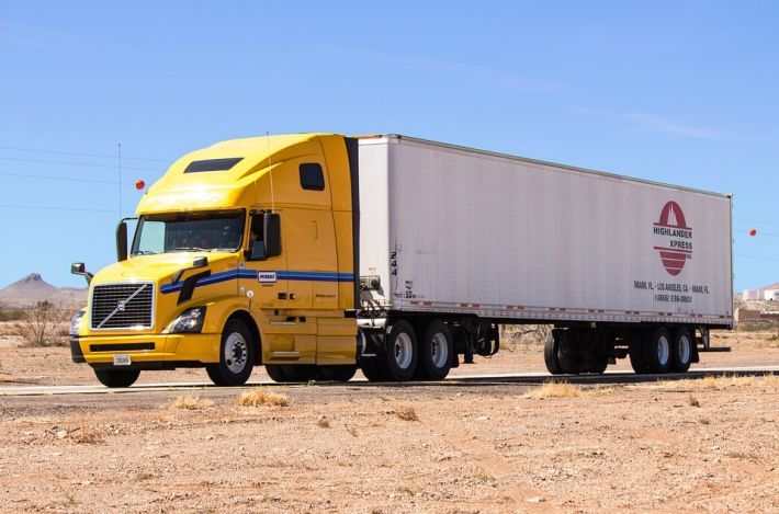 Важность эффективных грузовых перевозок