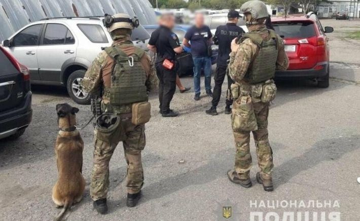 Хабарникам, які три шкури дерли за проїзд до Мелітополя через Василівку, винесли вирок - відбулися штрафом