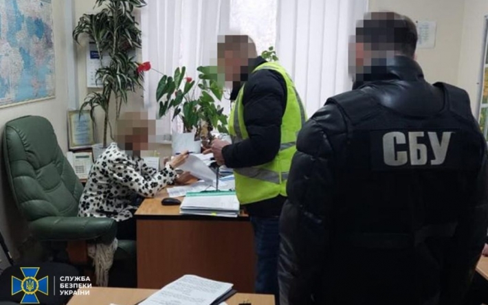 В Украину завезли фальсифицированных лекарств на 30 миллионов: чиновнице Гослекслужбы выдвинули подозрение