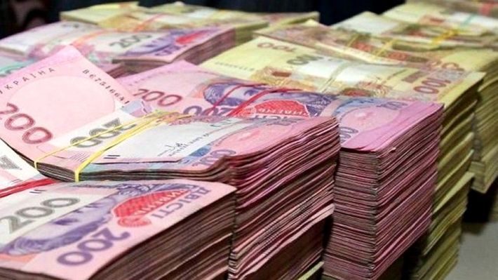Запорожский чиновник присвоил более 370 тысяч гривен бюджетных средств