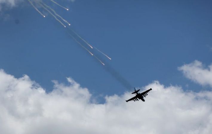 Пограничники сбили российский штурмовик в небе над Бахмутом (видео)