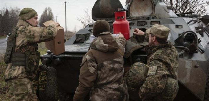 Россияне обустроили мобильный крематорий в Токмаке