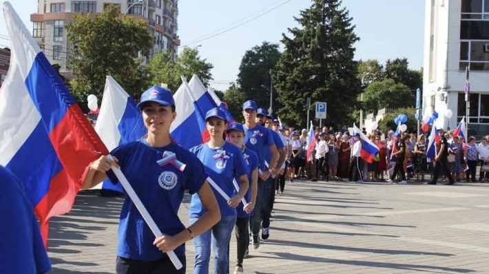 В Запорізькій області окупанти примусово залучають дітей до громадських рухів рф