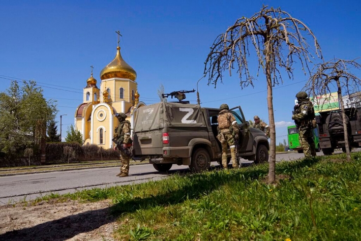 Бердянск постепенно превращается в закрытый военный город