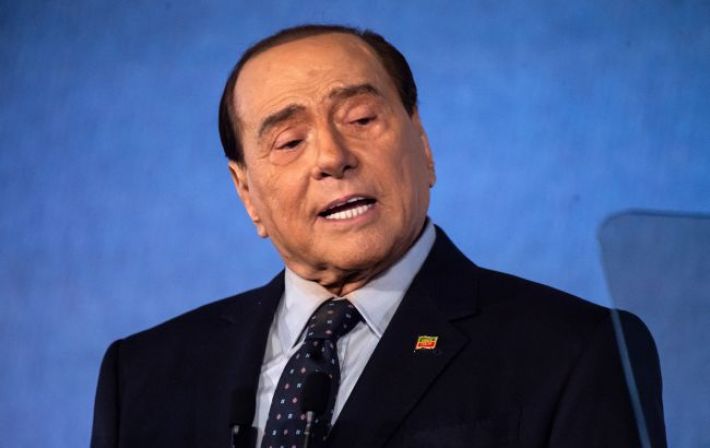 Берлусконі після скандальної заяви про Зеленського раптом виступив за 