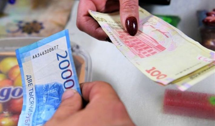 Мелитопольские предприниматели не торопятся сдавать гривну – оккупанты сократили срок сдачи украинской валюты