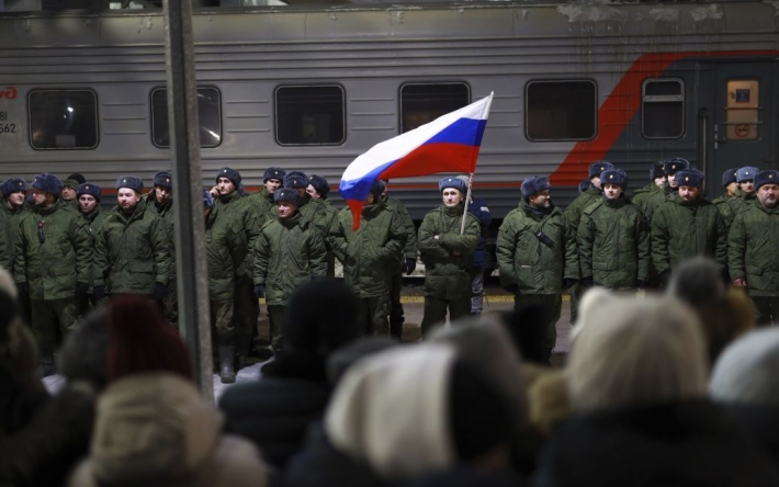 Бросили на передовую: российские оккупанты после обмена снова попали в плен ВСУ