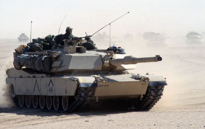 США могут передать Украине танки Abrams со складов, что ускорило бы их поставки