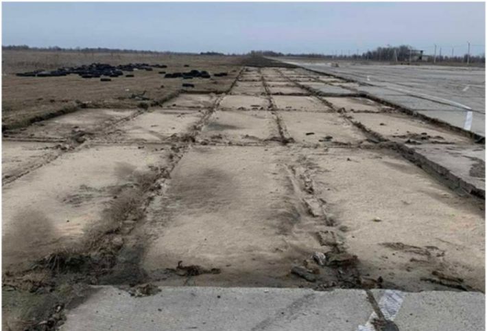 В Запорожской области чиновник незаконно демонтировал аэродром