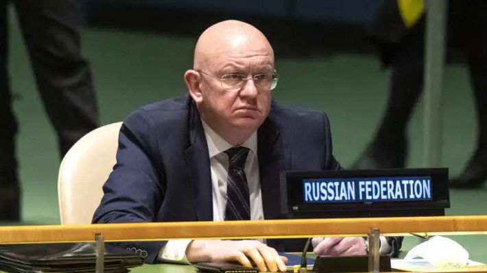 Дно – це Небензя: посол Росії на Радбезі перервав хвилину мовчання за загиблими українцями
