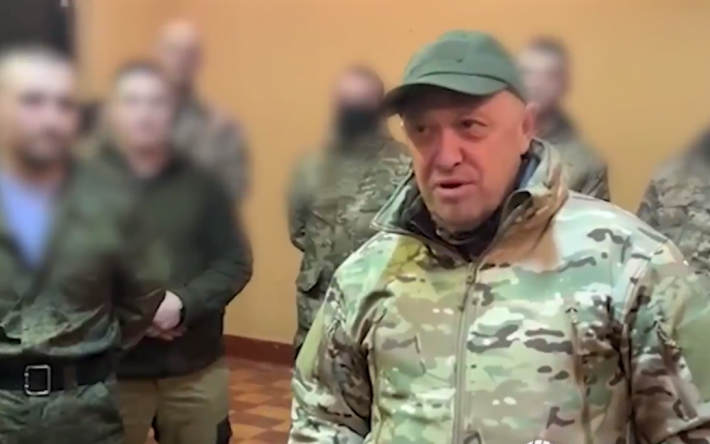 Конфликт в Кремле набирает обороты: Пригожин объявил охоту на 