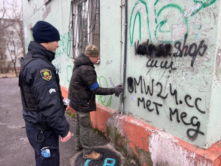 Активісти в Запоріжжі провели акцію з боротьби з наркотиками (фото)