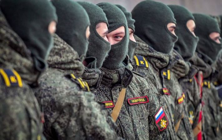 В воинской части РФ у границы с Украиной срочник открыл огонь по сослуживцам: есть жертва
