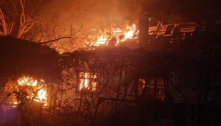 У Запорізькій області за останню добу від ворожих обстрілів спалахнули 5 пожеж