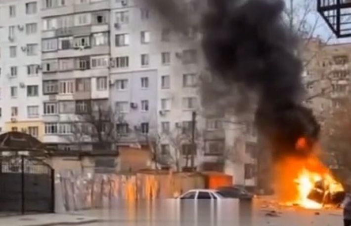 Стали відомі подробиці вибуху в центрі Мелітополя (відео)