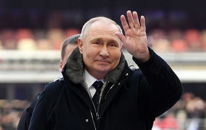 В России "завели дело" против прокурора и судей Гааги из-за Путина