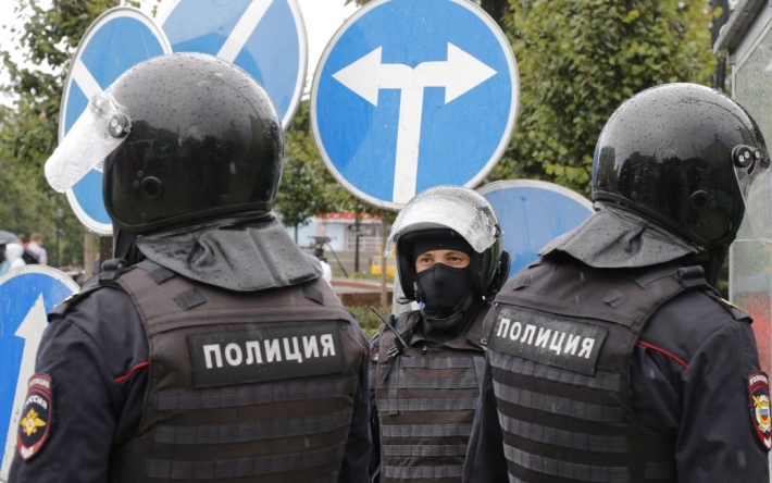 У російській Інгушетії невідомі обстріляли поліцейський пост (відео)