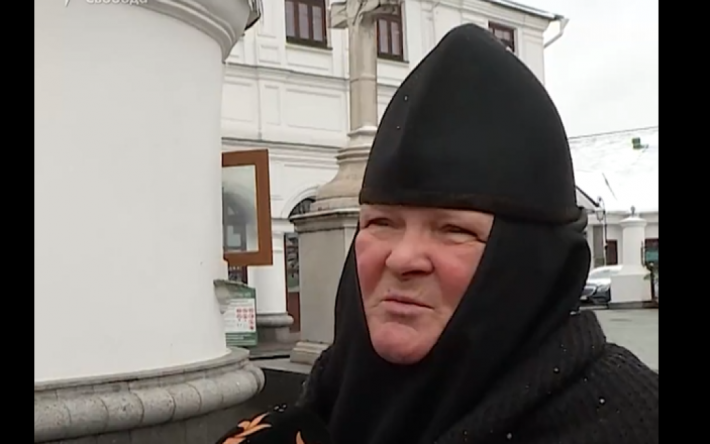 "Мы сами виноваты": представительница УПЦ МП в Лавре заявила, что война началась из-за грехов украинцев (видео)