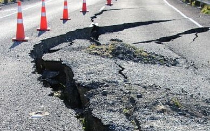 Около США обнаружили огромную трещину в земле: может спровоцировать землетрясение и уничтожить целые города