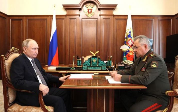 Путин вызвал Шойгу. Диктатор назвал Украину "очевидным приоритетом" для военных РФ