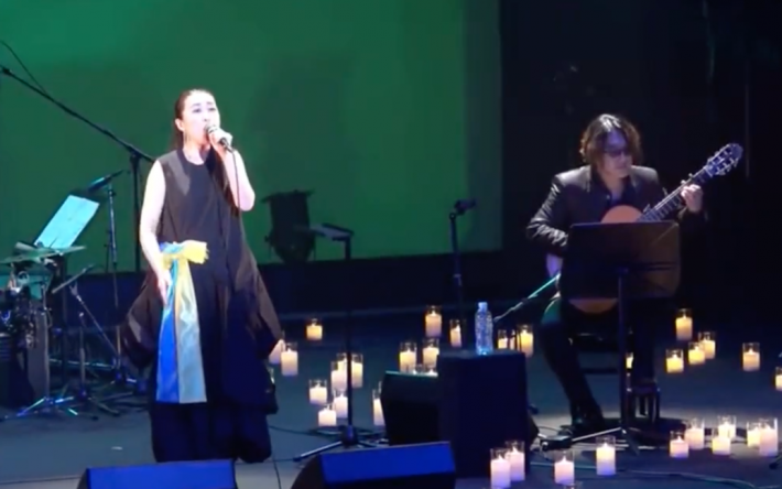 Японская певица исполнила гимн ОУН на украинском языке – трогательное видео